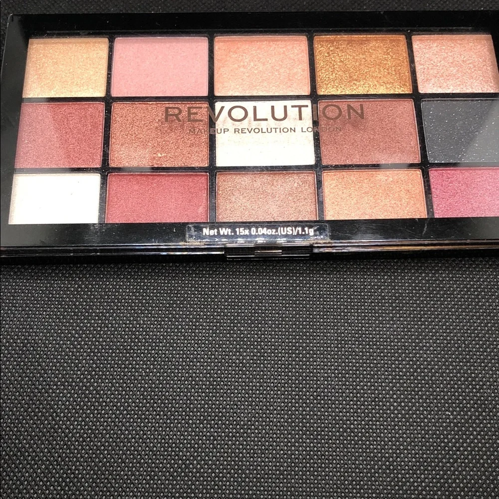 Makeup Revolution reloaded affection palette NEW